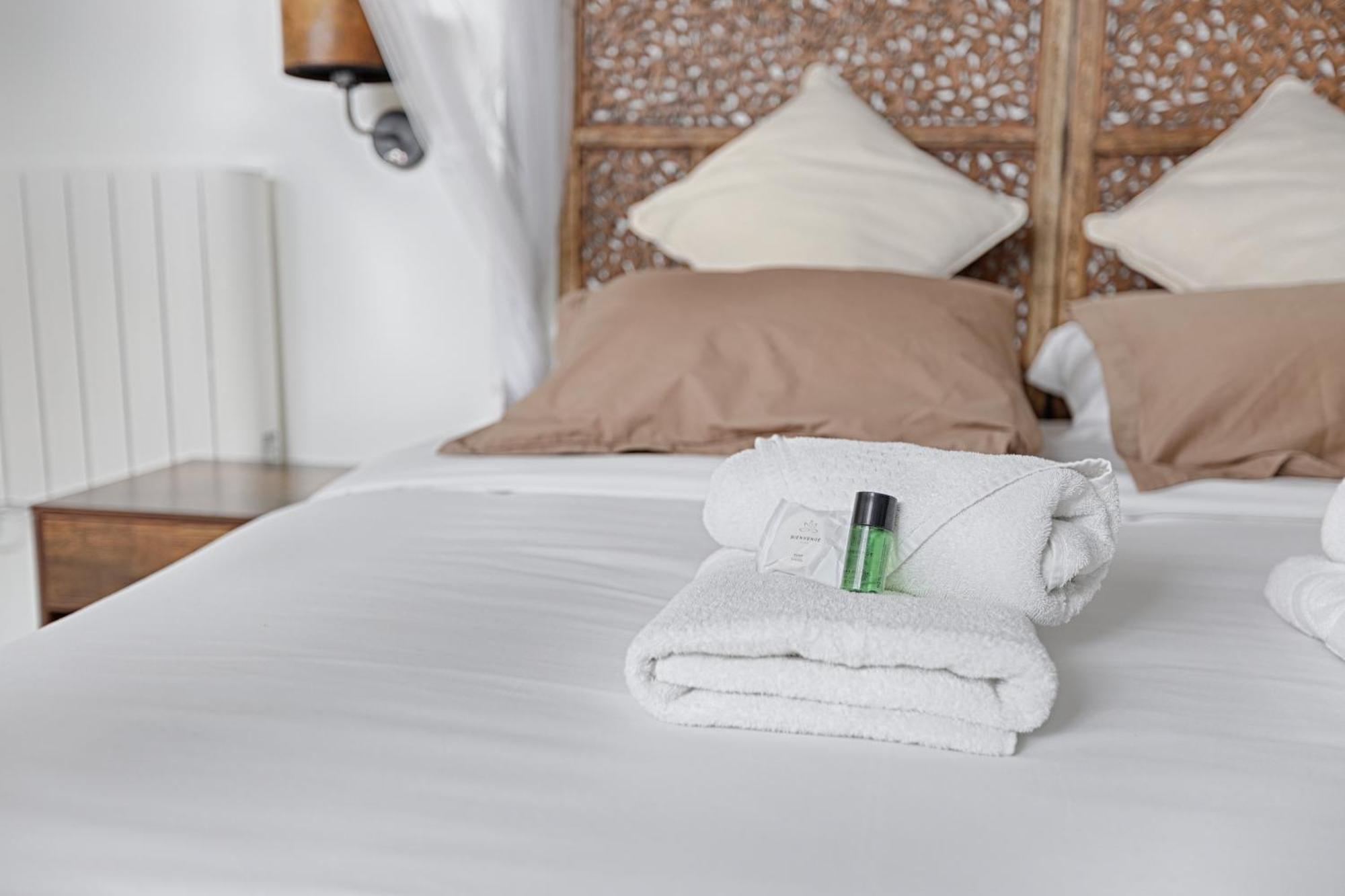 Mykeypers - Lovely Studio With Jacuzzi Paris Bagian luar foto